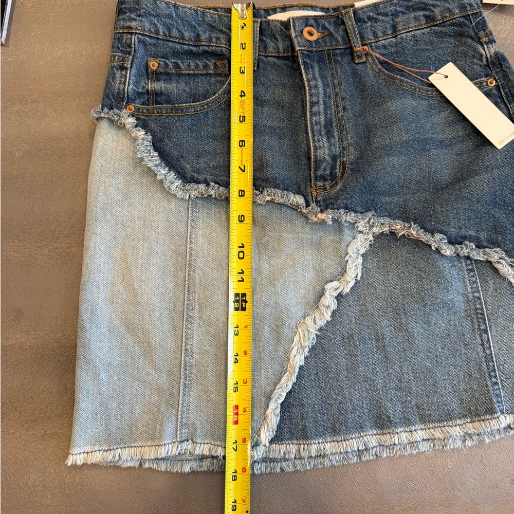 Ella Moss Denim Patchwork Skirt. Juniors 28 - Picture 7 of 9